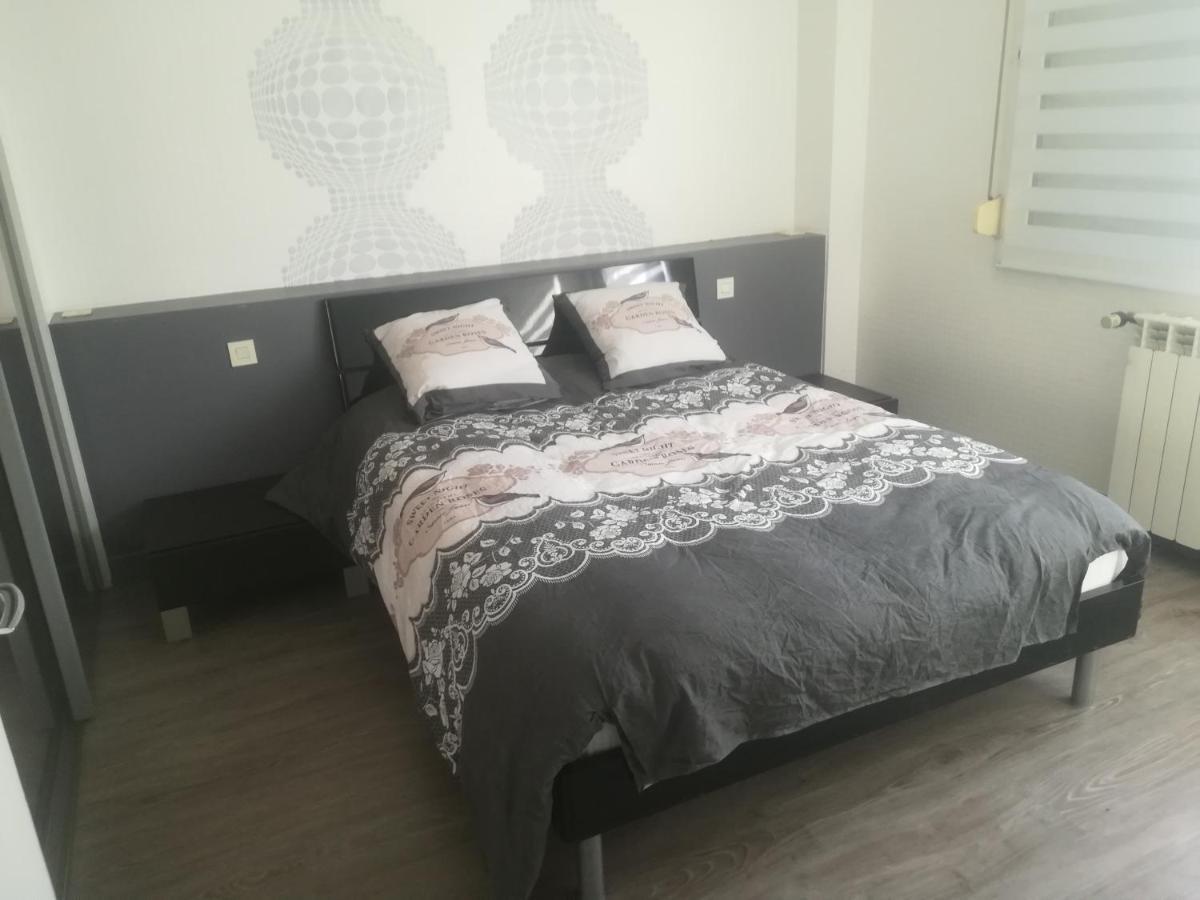 Logement De Plein Pied A Mirecourt Ngoại thất bức ảnh
